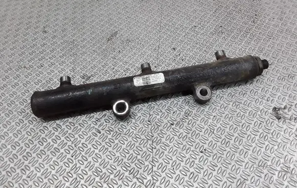 Land Rover Range Rover Sport L320 Fuel main line pipe 4R8Q9D2800AC