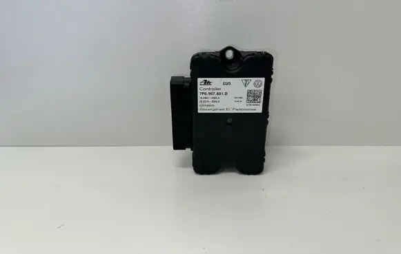 Volkswagen Touareg II Hand brake control module 7P0907801D