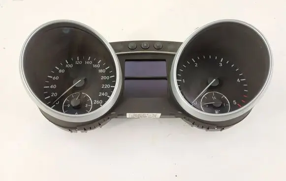 Mercedes-Benz ML W164 Speedometer (instrument cluster)