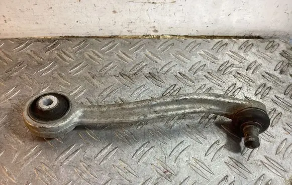 Porsche Macan (95B) Front control arm 8K0510P WD3TRW