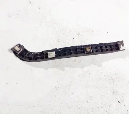 Honda CR-V Front bumper mounting bracket