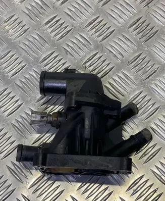 Ford C-MAX II Thermostat CM5G9K478FA