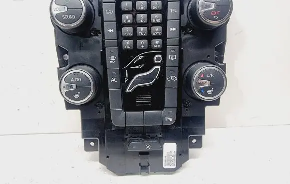 Volvo V40 Climate control unit 31288103