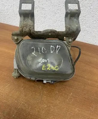 Mercedes-Benz E W210 Front fog light 1305233161 E240