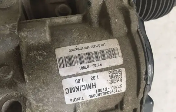 Hyundai Tucson TL Steering rack 57700D7001
