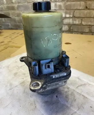 Ford Focus C-MAX Electric power steering pump 1040085011094