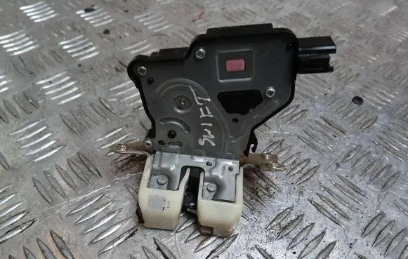 Suzuki Swift III Tailgate/trunk/boot lock/catch/latch