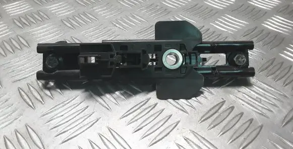 Volvo V40 Seat belt adjustment rail 616521700A