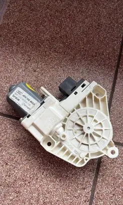 Audi A6 S6 C6 4F Rear door window regulator motor 4F0959802A