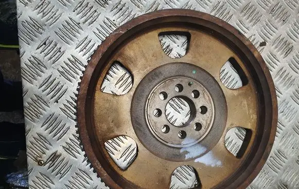 Toyota Land Cruiser (J120) Flywheel