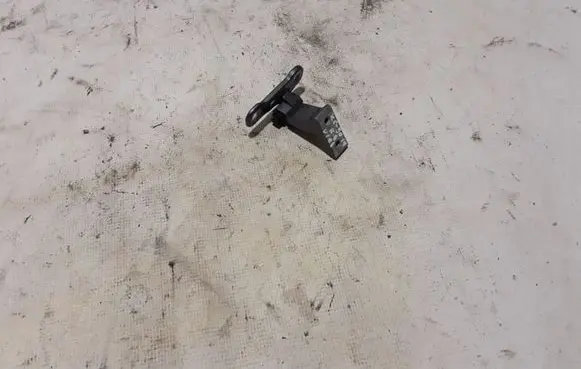 Volvo XC90 Rear door upper hinge 31424593