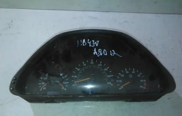 Mercedes-Benz E W210 Speedometer (instrument cluster) 110008915 88311281