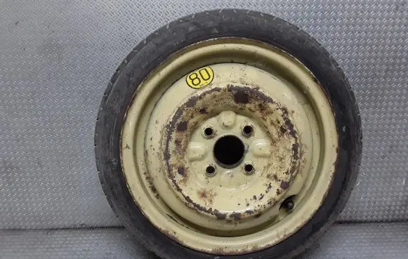 Toyota Yaris R14 spare wheel 