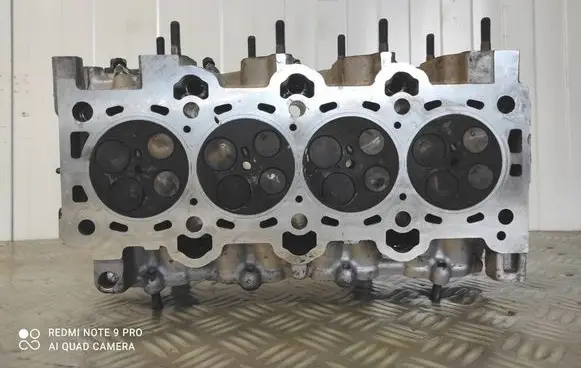 KIA Carens III Engine head 221112A200