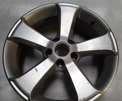 Volkswagen Scirocco R17 alloy rim 1K8071497