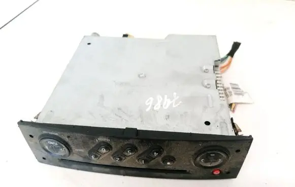 Renault Scenic II - Grand scenic II Radio/CD/DVD/GPS head unit 8200367490 8200367490T