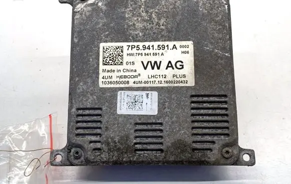 Seat Leon (5F) Voltage converter/converter module 7P5941591A