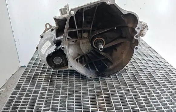 Honda FR-V Manual 5 speed gearbox JVF7-1001328