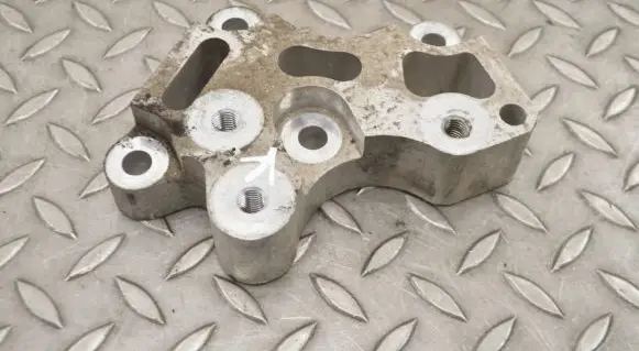 Jeep Renegade Engine mounting bracket 51938557