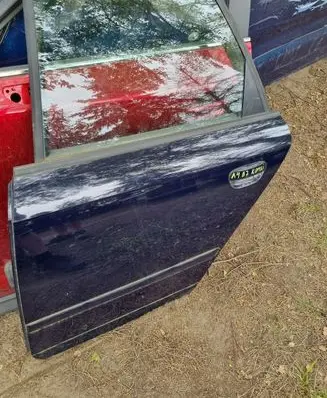 Audi A4 S4 B7 8E 8H Rear door 11111111