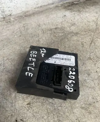 Volkswagen Beetle A5 Keyless (KESSY) go control unit/module 5k0959434
