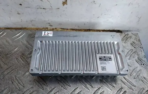 Lexus IS III XE30 Engine control unit/module 8966153P70