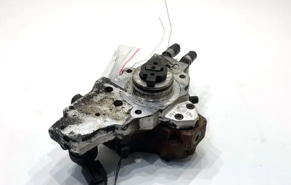 Mercedes-Benz E W211 Fuel injection high pressure pump A6480700001