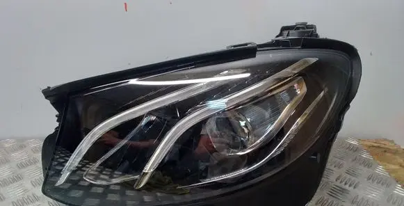 Mercedes-Benz E W213 Headlight/headlamp A2139063904