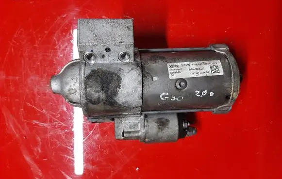 BMW 5 G30 G31 Starter motor 12318575059