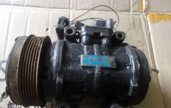 Mercedes-Benz E W124 Air conditioning (A/C) compressor (pump) 0031317001