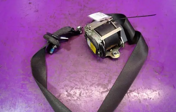 Fiat Fiorino Front seatbelt