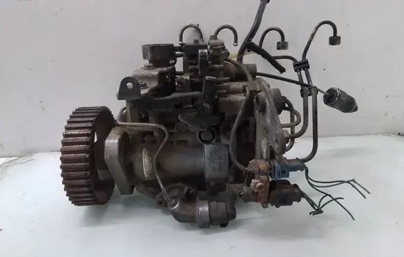 Peugeot Partner Fuel injection high pressure pump 0460484137