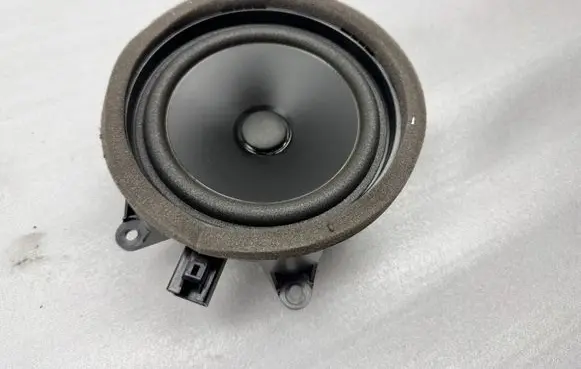 Volvo XC90 Rear door speaker 31489120