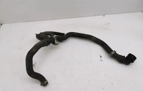 Peugeot 3008 II Engine coolant pipe/hose