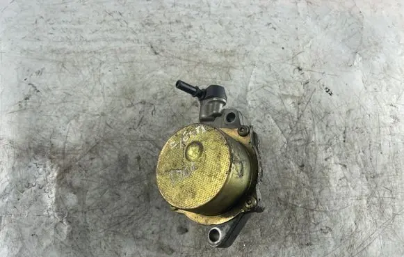 Ford Fiesta Vacuum pump 7281441000 05T0434367 9658701680