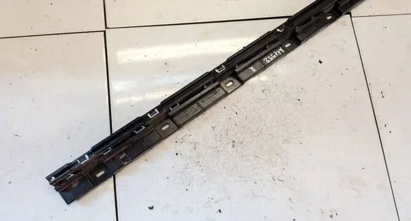 BMW 5 GT F07 Sill/side skirt trim 51777184778