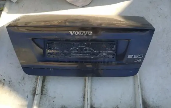 Volvo S60 Tailgate/trunk/boot lid