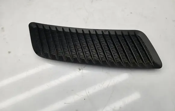 Mercedes-Benz Sprinter W906 Bonnet/hood grill A9068360718