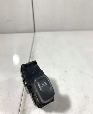 Volvo V70 Electric window control switch 9472275