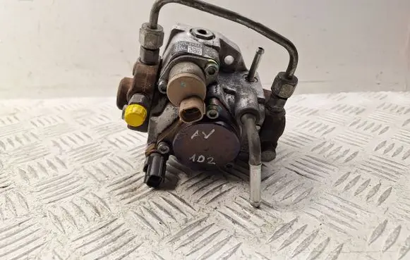 Fuel injection high pressure pump