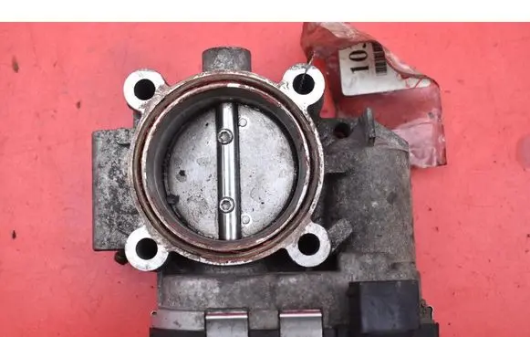 Opel Astra H Throttle body valve 55559313