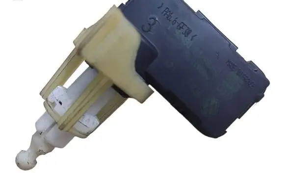 Volkswagen PASSAT B6 Headlight level adjustment motor 1Q0941295