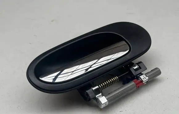 Skoda Karoq Rear glass lock/latch Q269 SA830613
