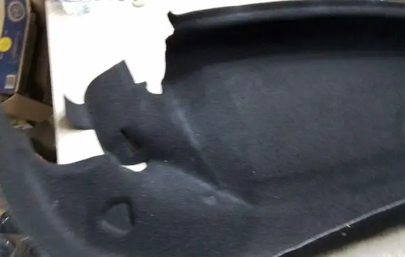 Parcel shelf