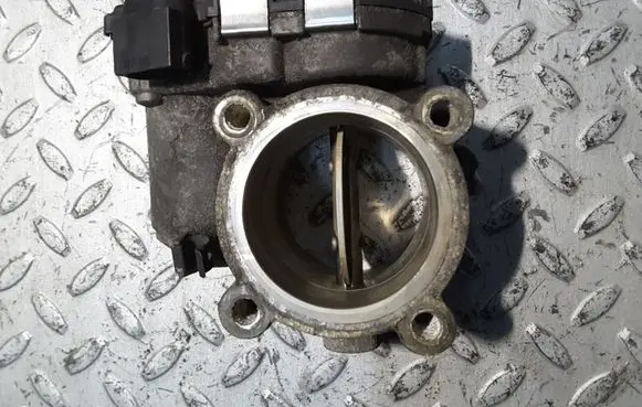 Mercedes-Benz GLK (X204) Throttle valve A6420900270 0281002894