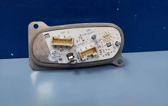 Seat Leon IV LED ballast control module 5FJ941476 90166375