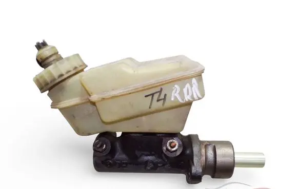 Volkswagen Multivan T4 Master brake cylinder 701611303
