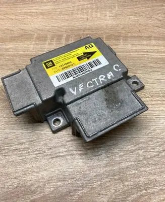 Opel Vectra C Airbag control unit/module 13118804 07020107