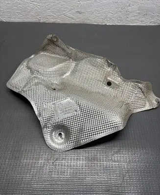 Porsche Cayenne (9Y0 9Y3) Heat shield in engine bay 4M2825643