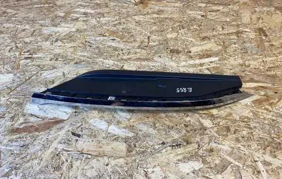 Volkswagen Touareg III Front bumper splitter molding 21327101